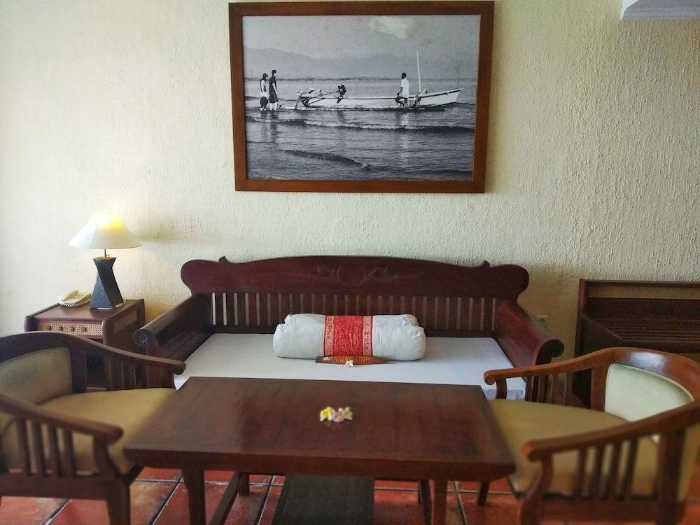 Nugraha Lovina Seaview Resort & Spa Extérieur photo