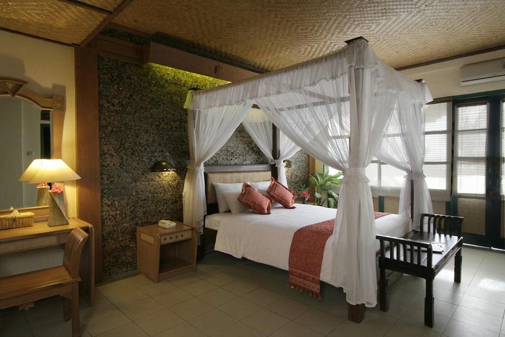 Nugraha Lovina Seaview Resort & Spa Extérieur photo